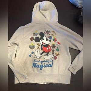 2018 Disney holiday zip hoodie